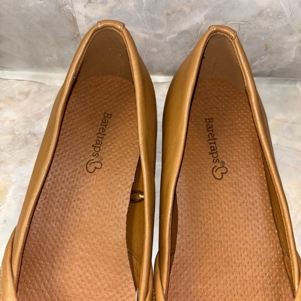Baretraps Charlie Women's Flats NWOT